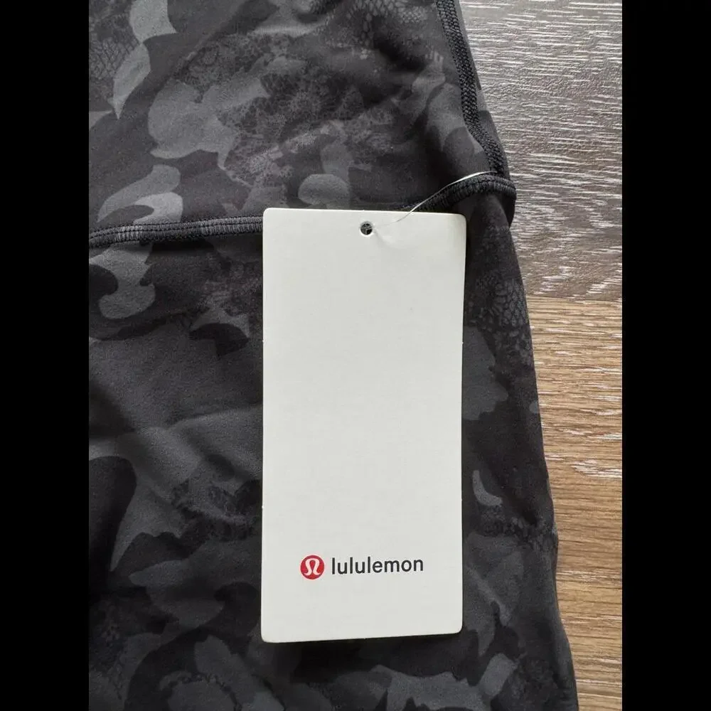 Lululemon Align High Rise 28” Hidden Heritage Lace Black Multi Size 4 NWT - Picture 5 of 7